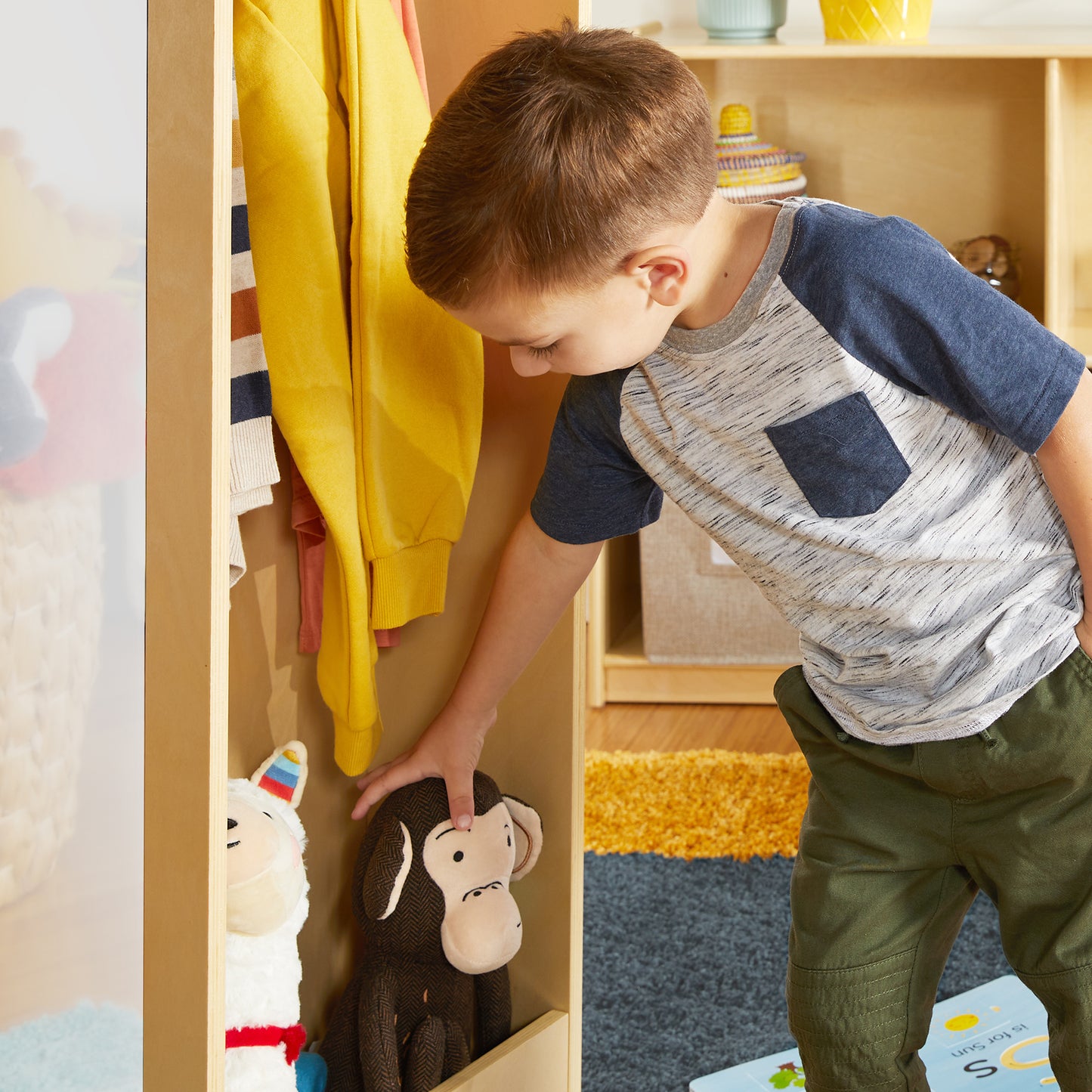 Rotating Dress Up Storage Center