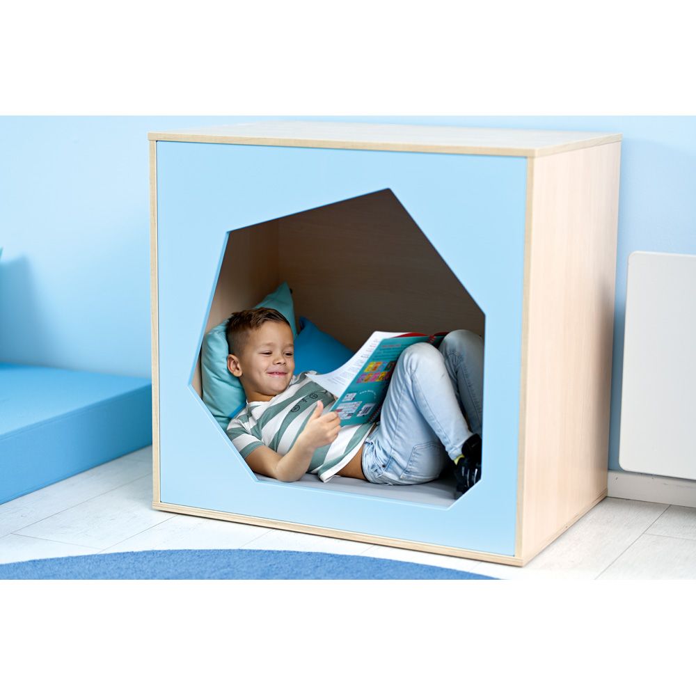 Quadro Reading Hideout by Moje Bambino