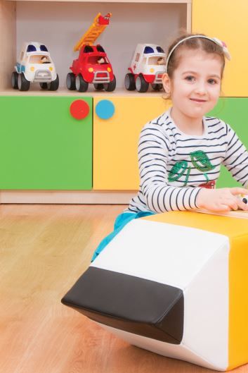 Pencil-Shaped Foam Seat by Moje Bambino