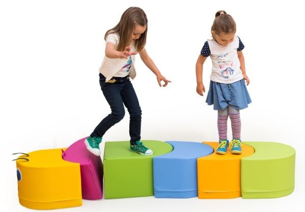 Caterpillar Foam Seating Set, 6 Pieces by NOVUM