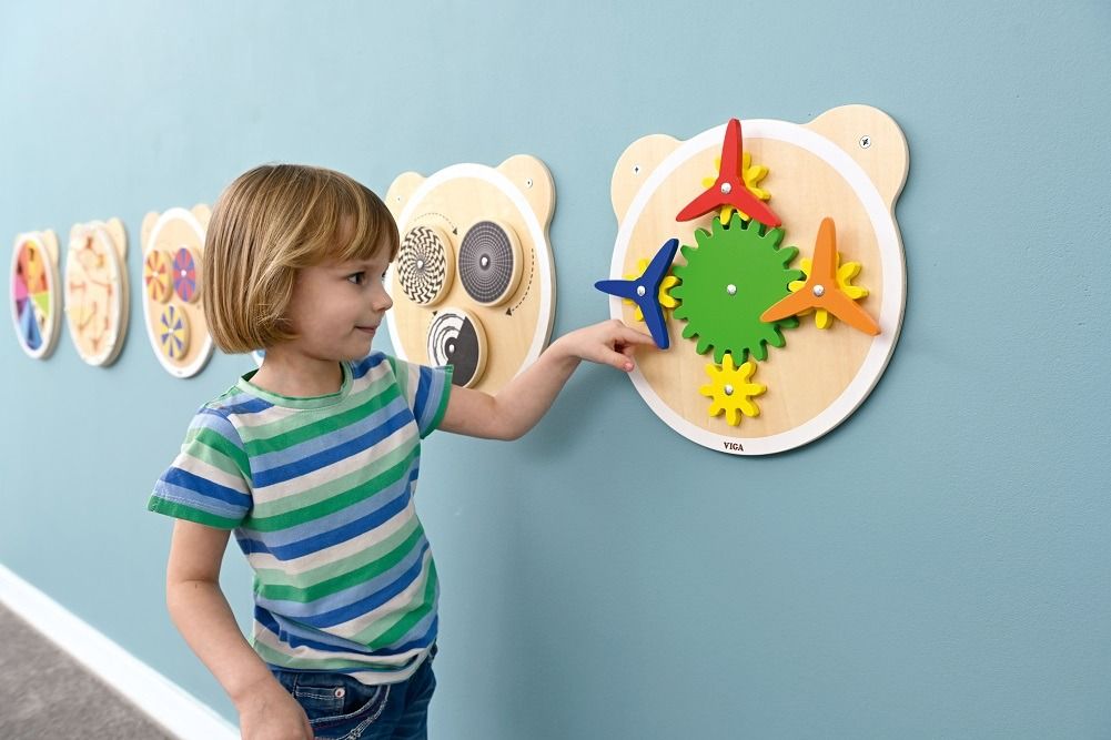 Spinning Pinwheels Sensory Wall Panel by Moje Bambino