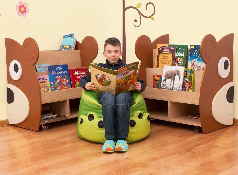 Teddy Bear Bookcase Display by NOVUM