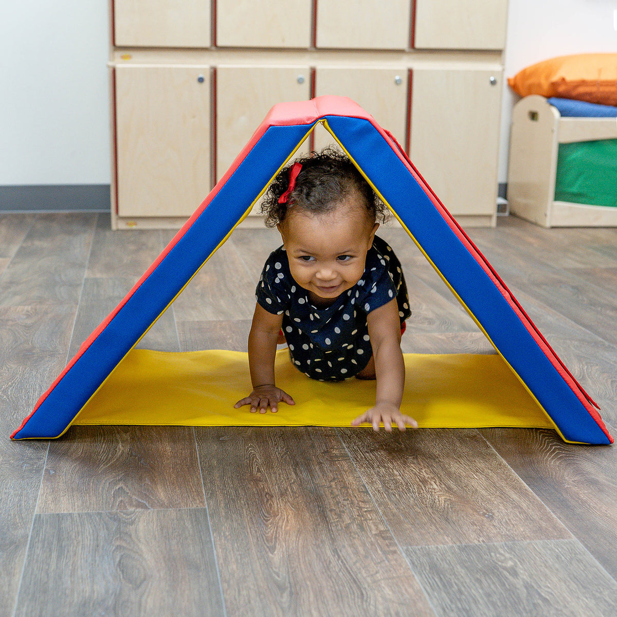 Infant Mirror Tent and Crawl Tunnel, view 2