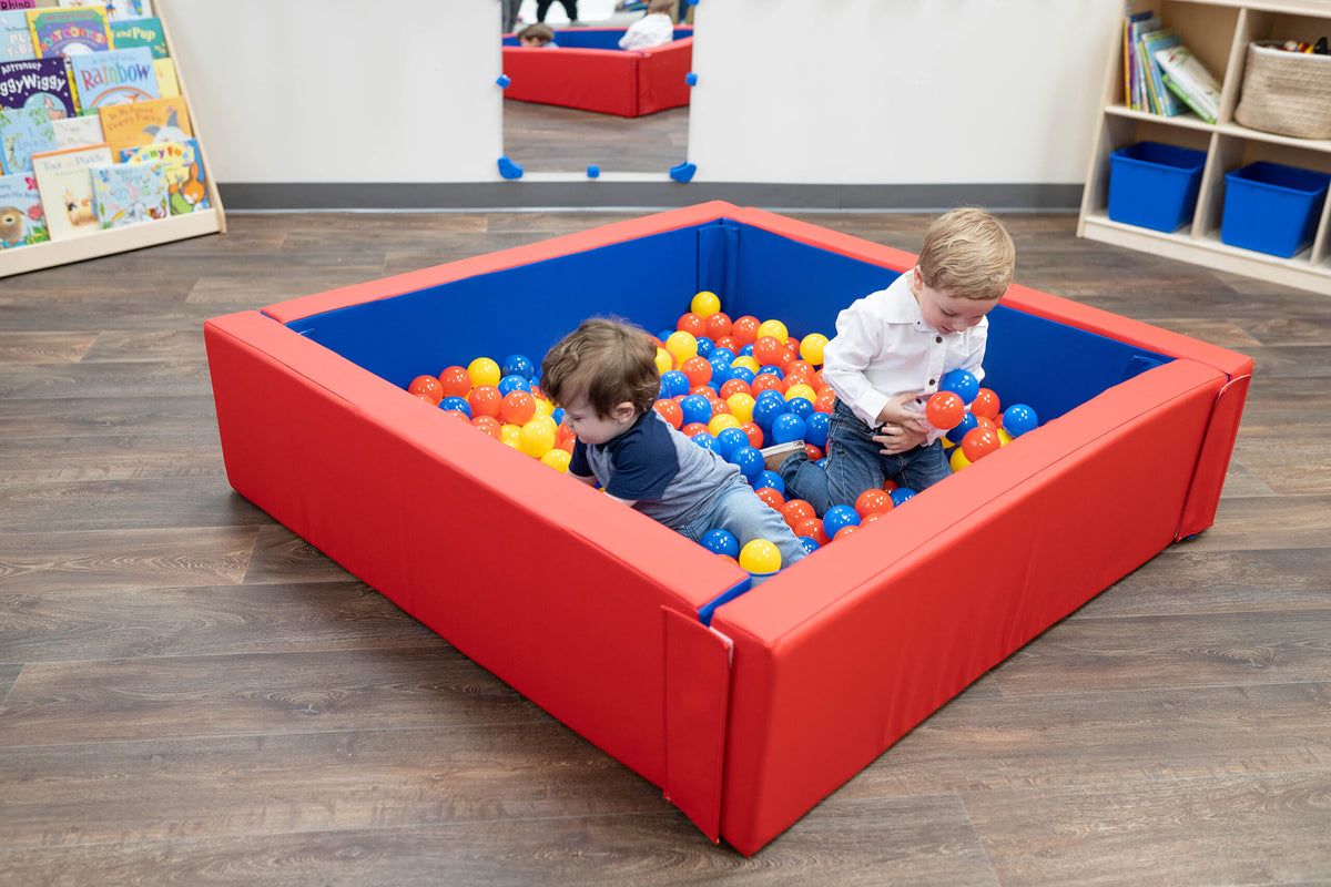 Foam Corral Ball Pool with 500 Balls, view 3