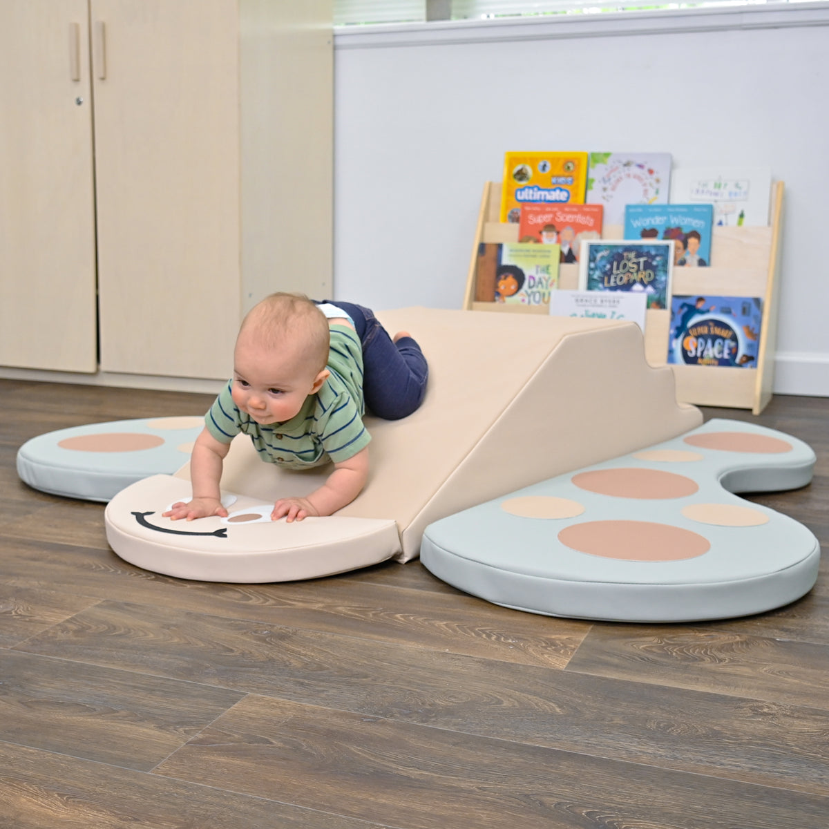 Butterfly Soft Play Climber, view 3