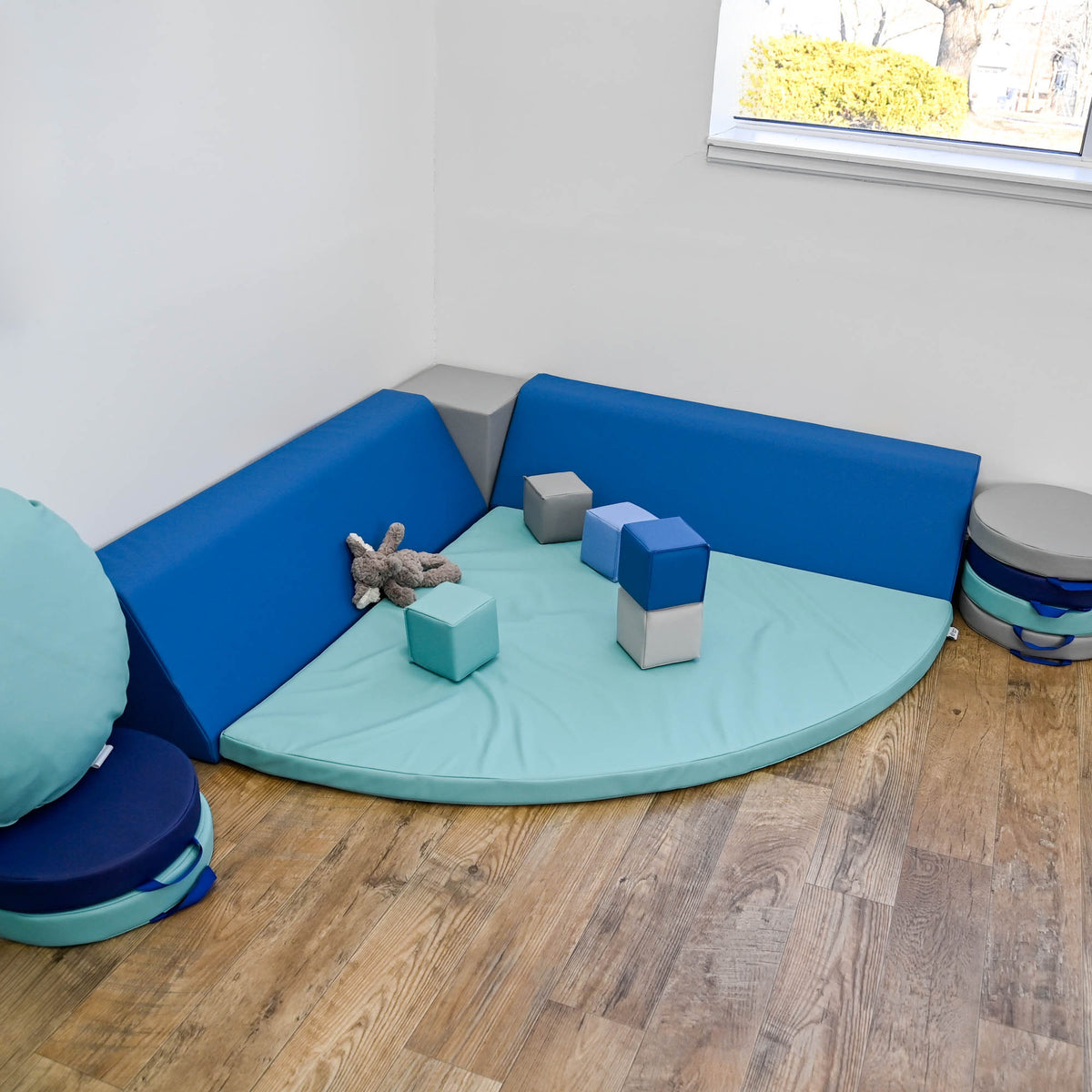 Soft Foam Rest and Play Corner with Cushioned Mat, view 5