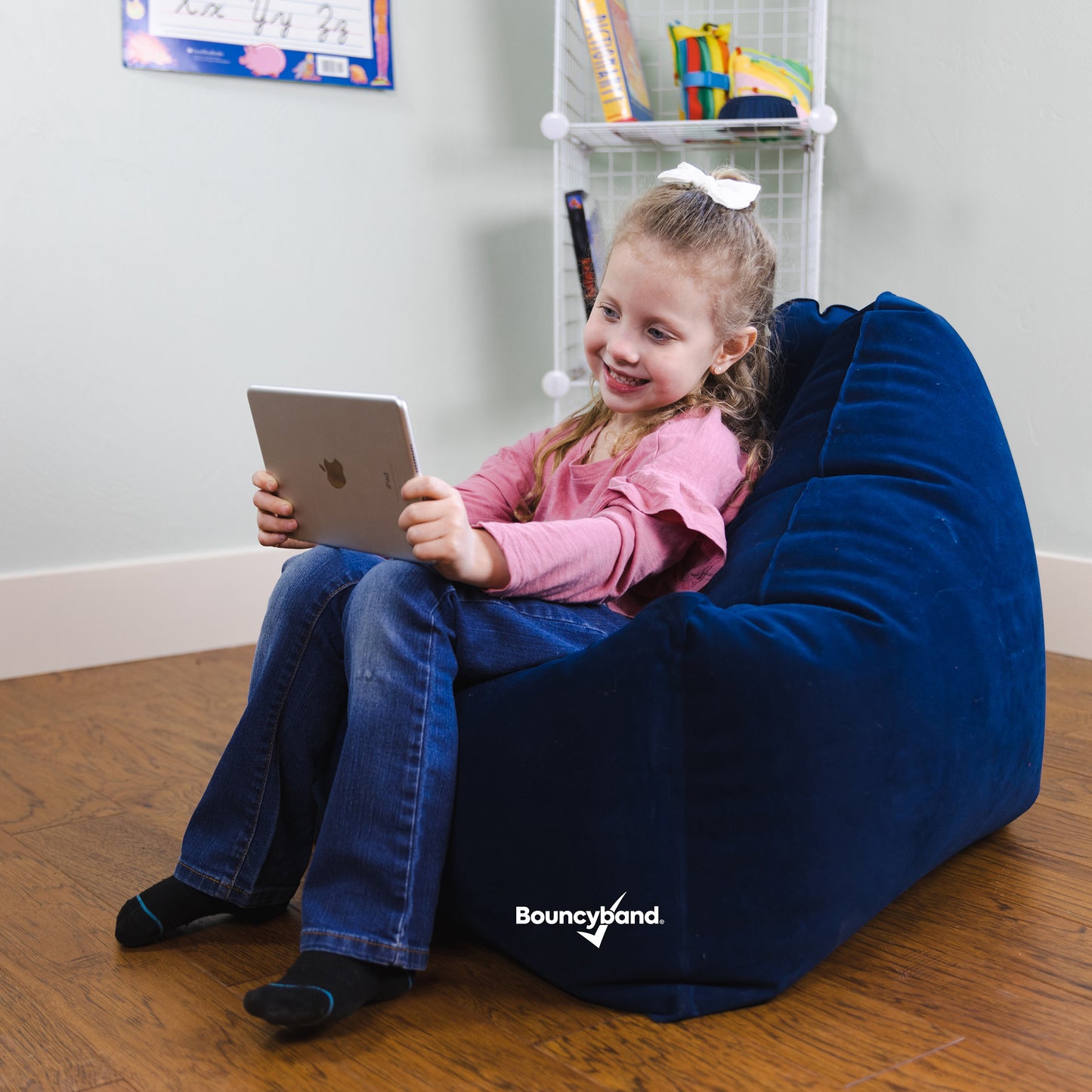 Comfy Cozy Peapod Inflatable Chair