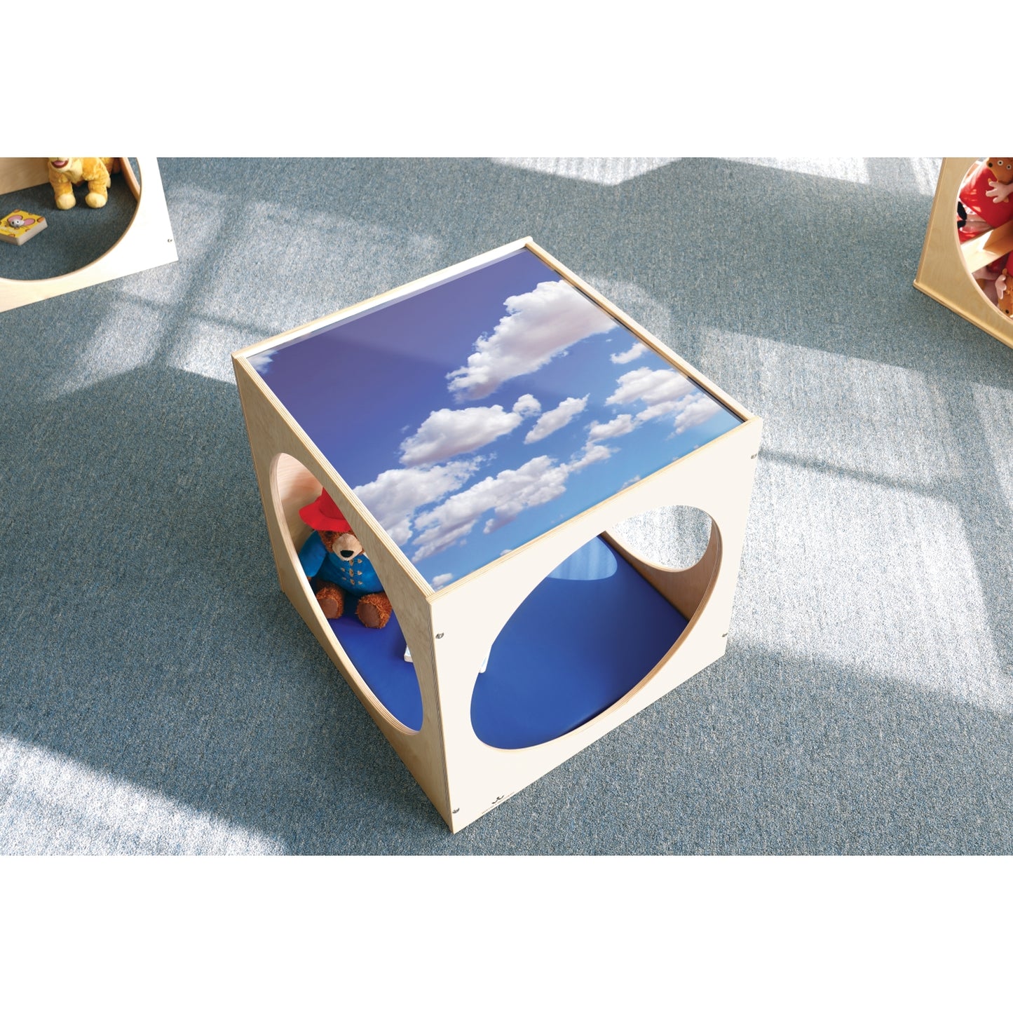 Toddler Acrylic Sky Top Play Cube With Mat