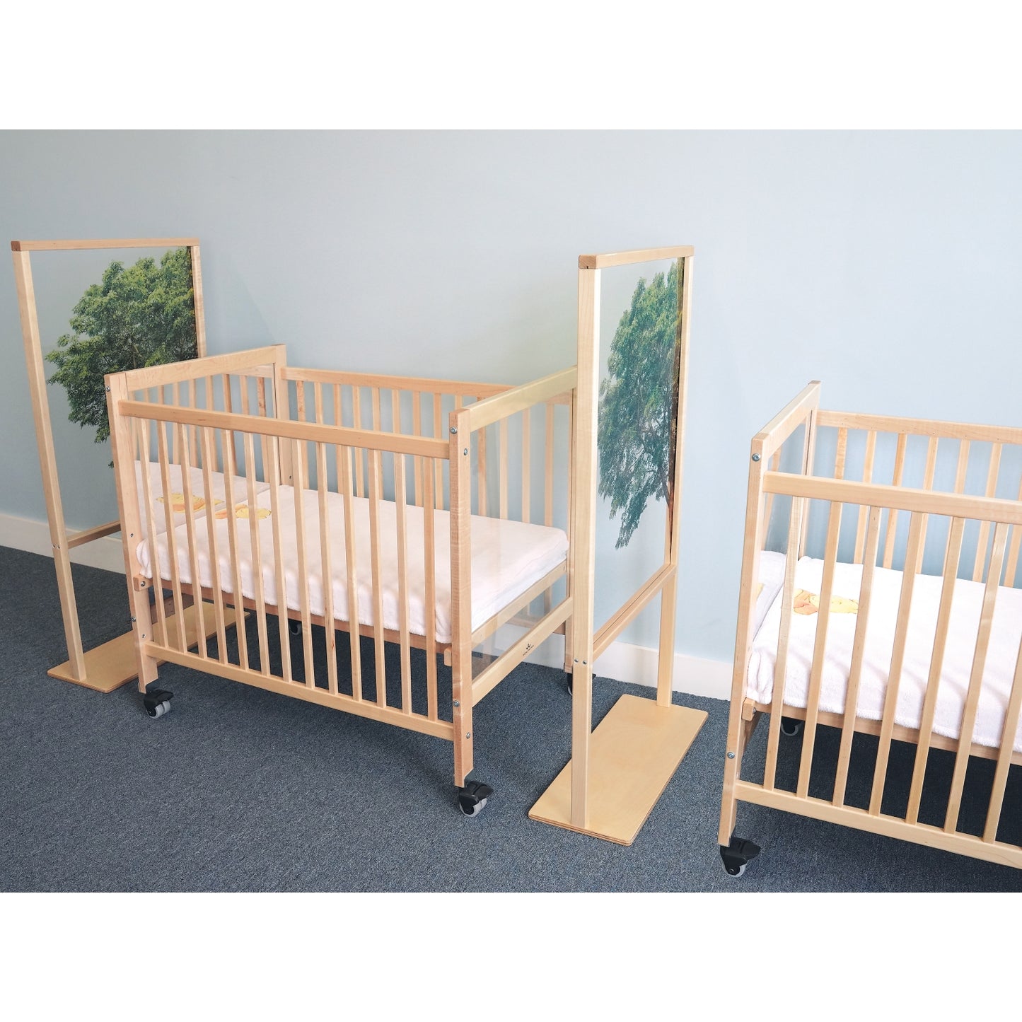 I-See-Me Infant Crib